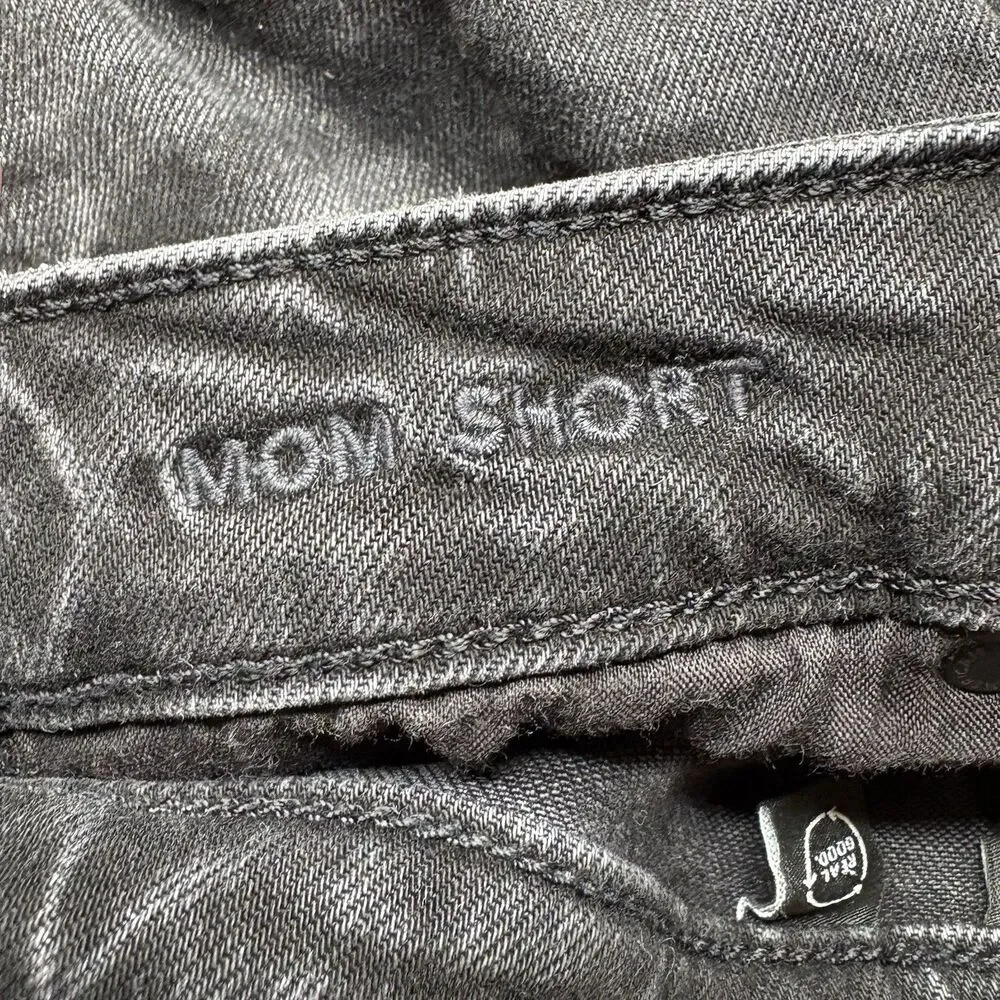 American Eagle Mom Shorts Denim Distressed Black Jean High Rise Stretch Size 4